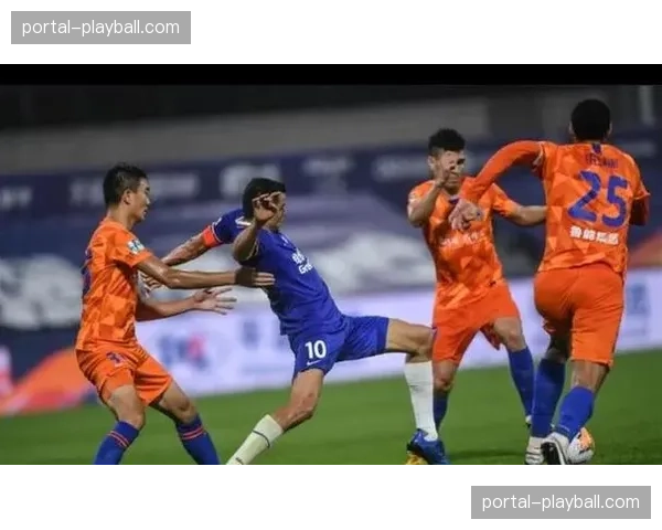 亚冠精英赛激战:武里南联主场迎战上海申花,争夺晋级资格 亚冠精英赛激战:武里南联主场迎战上海申花,争夺晋级资格